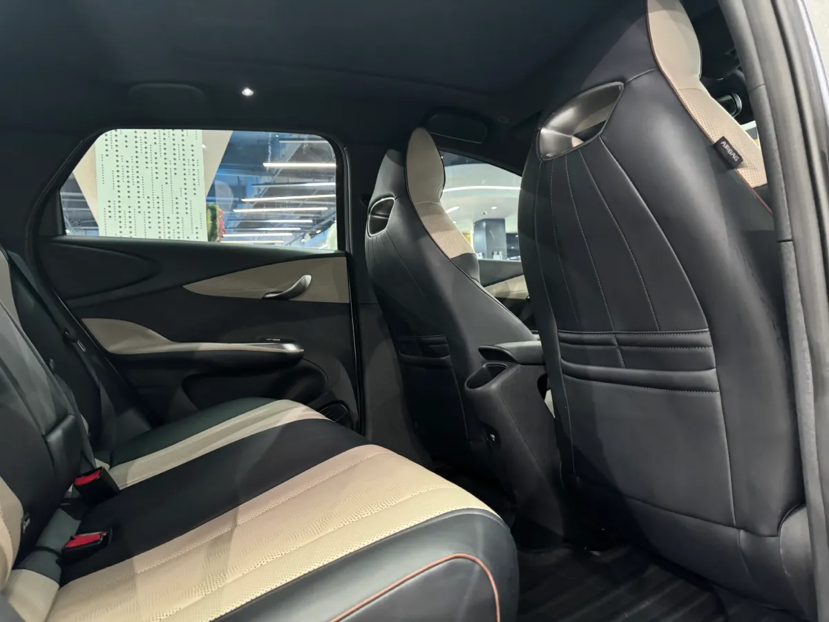 2023 BYD Dolphin BEV 44.928KWH,autocango,china used car exporter,china ev exporter,chinese used car exporter,chinese used ev exporter