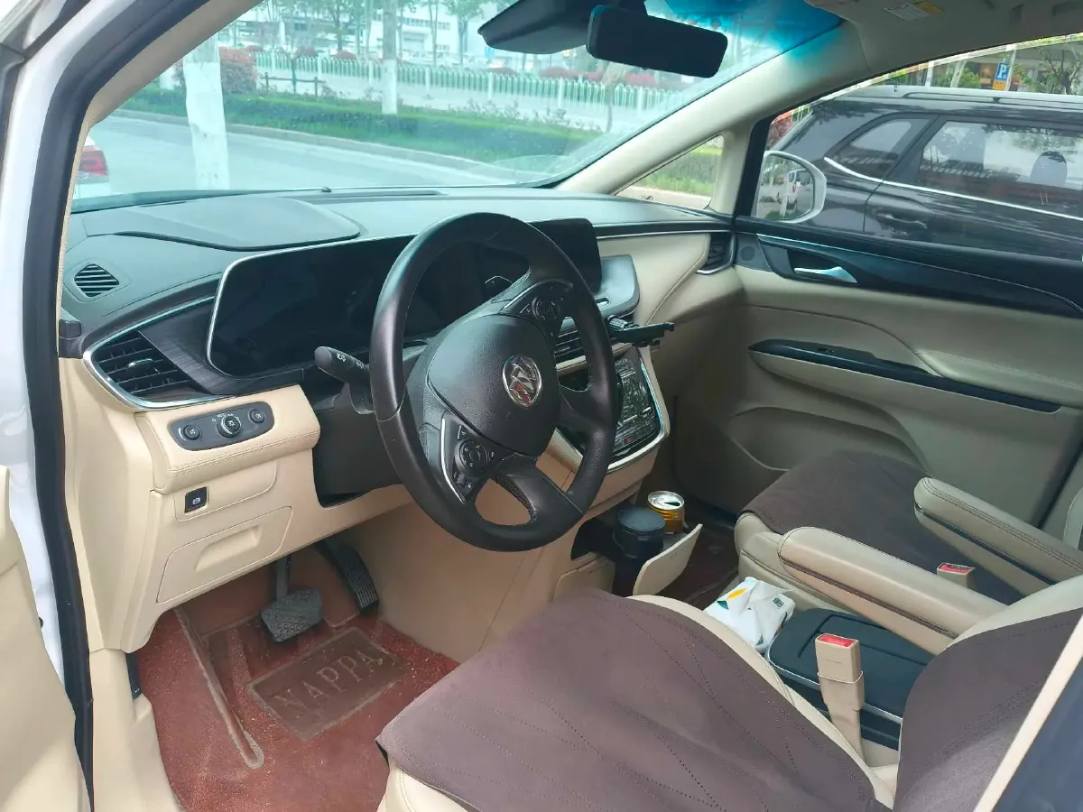 2023 Buick GL8 2.0T 237HP L4 9AT,autocango,china used car exporter,china ev exporter,chinese used car exporter,chinese used ev exporter