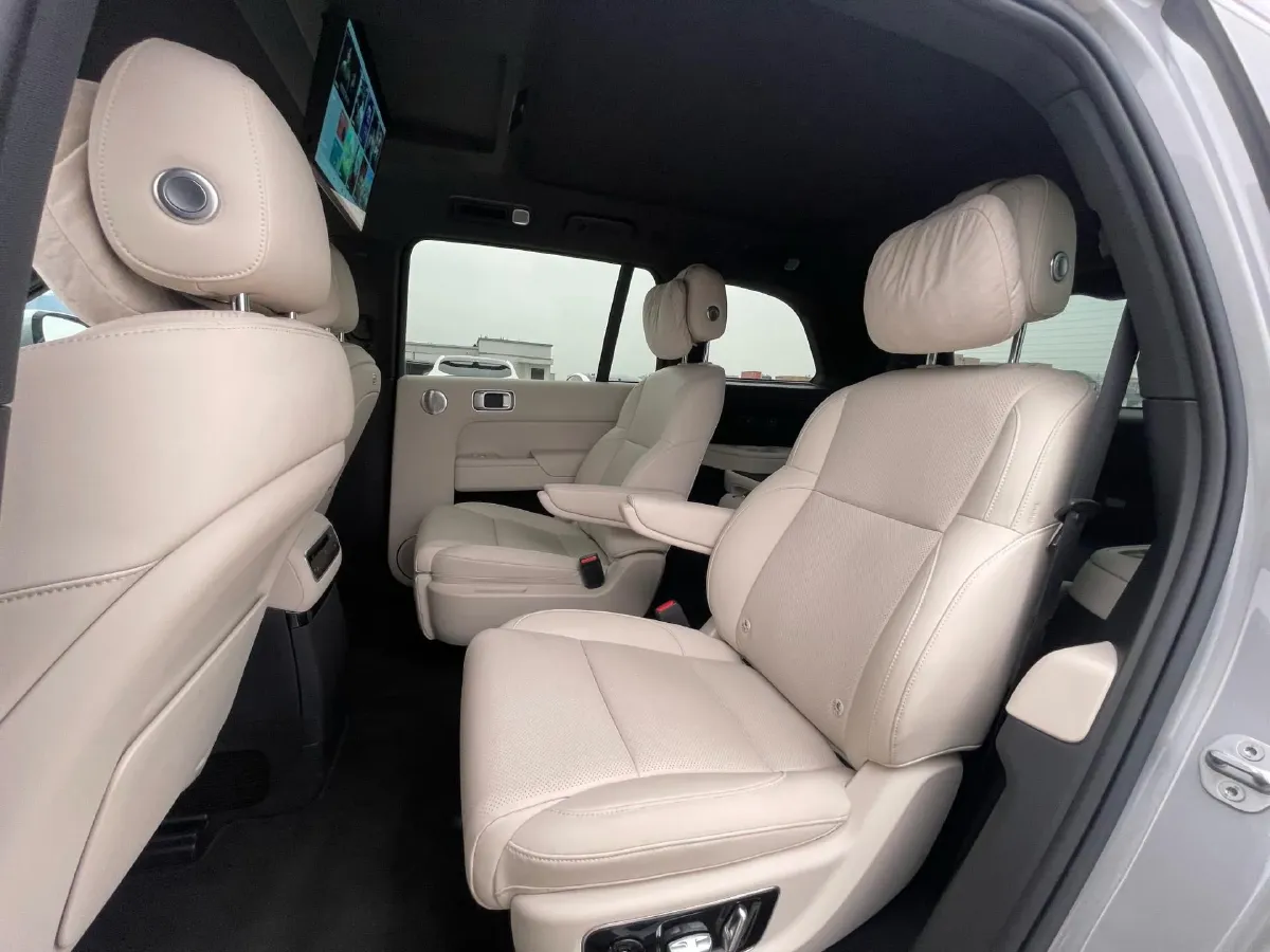 2024 Li L9 Range Extended 154HP REEV 52.3KWH,autocango,china used car exporter,china ev exporter,chinese used car exporter,chinese used ev exporter