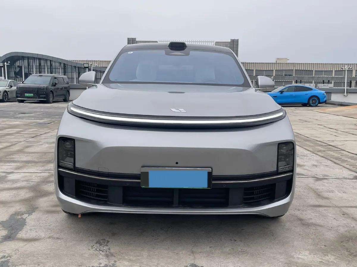 2024 Li L9 Range Extended 154HP REEV 52.3KWH,autocango,china used car exporter,china ev exporter,chinese used car exporter,chinese used ev exporter