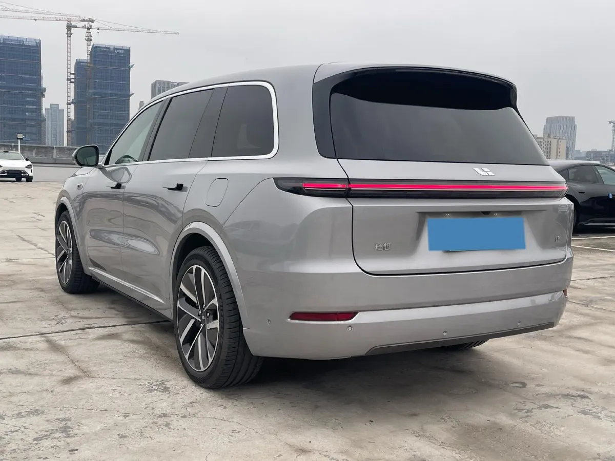 2024 Li L9 Range Extended 154HP REEV 52.3KWH,autocango,china used car exporter,china ev exporter,chinese used car exporter,chinese used ev exporter