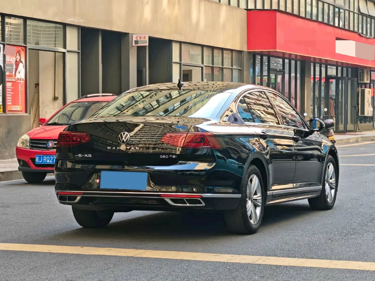 2025 Volkswagen Magotan 1.4T 150HP L4 7DCT,autocango,china used car exporter,china ev exporter,chinese used car exporter,chinese used ev exporter