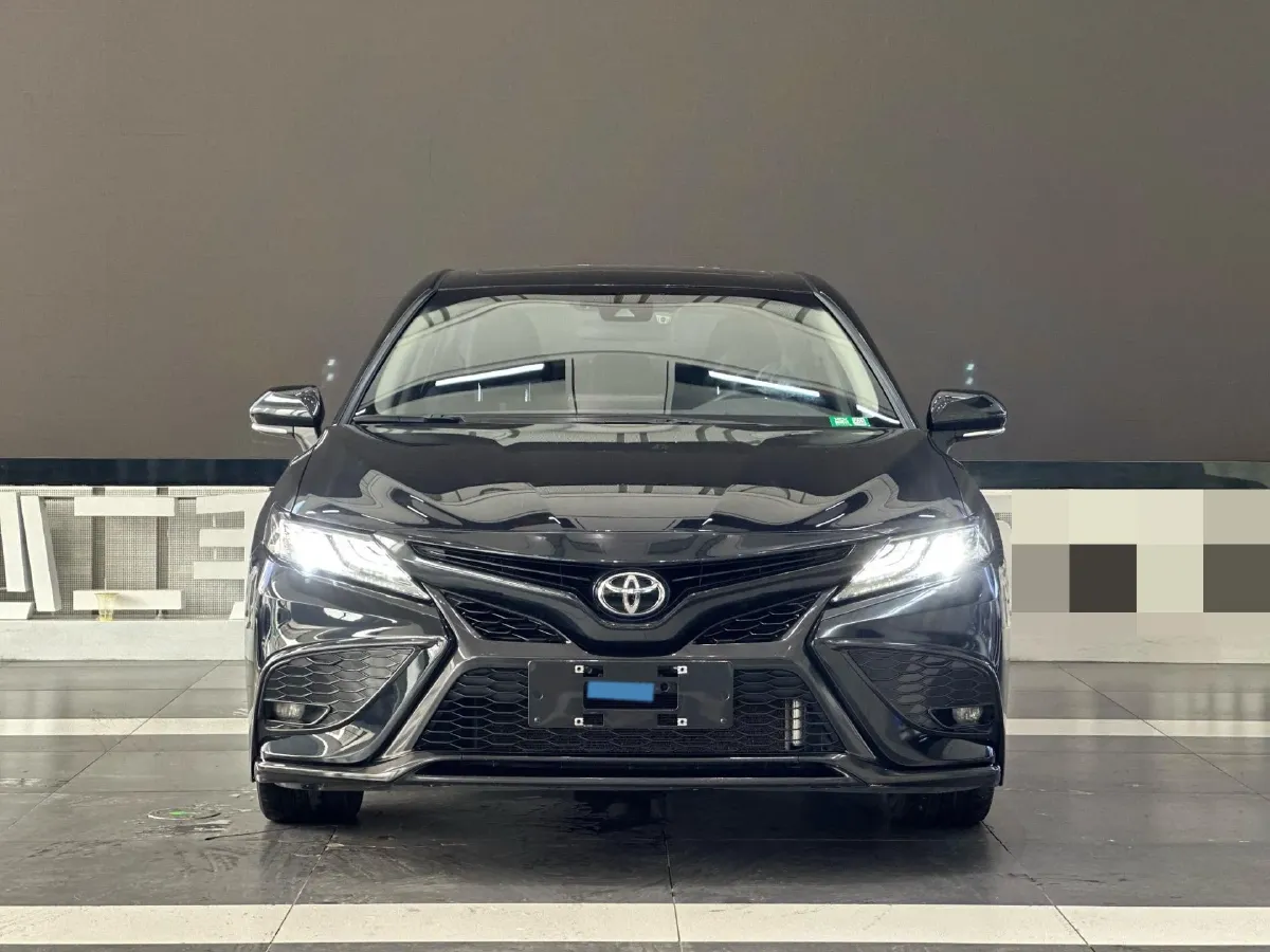 2023 Toyota Camry 2.0L 177HP L4 CVT,autocango,china used car exporter,china ev exporter,chinese used car exporter,chinese used ev exporter