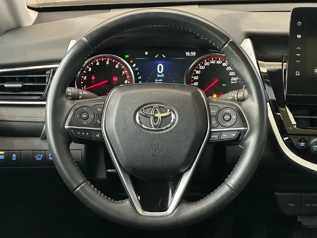 2023 Toyota Camry 2.0L 177HP L4 CVT,autocango,china used car exporter,china ev exporter,chinese used car exporter,chinese used ev exporter