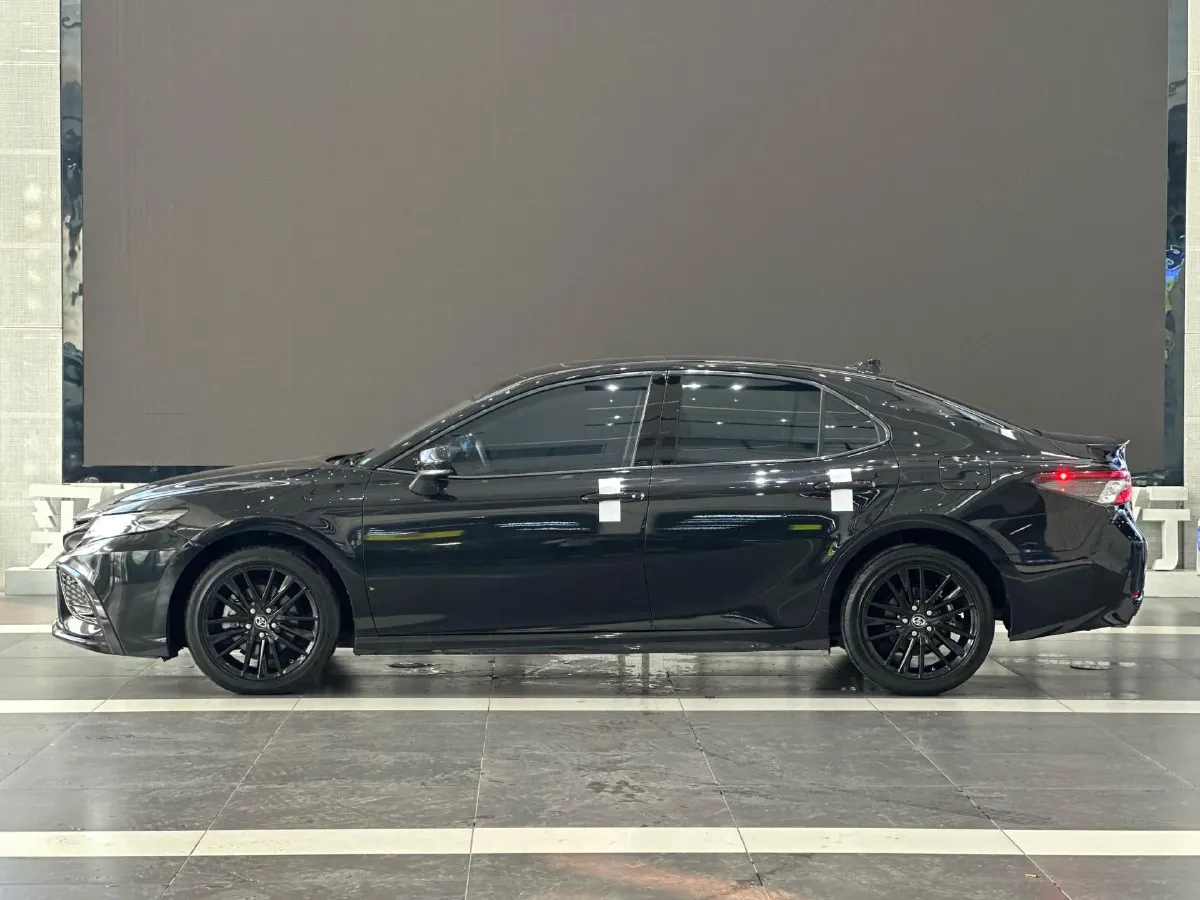 2023 Toyota Camry 2.0L 177HP L4 CVT,autocango,china used car exporter,china ev exporter,chinese used car exporter,chinese used ev exporter