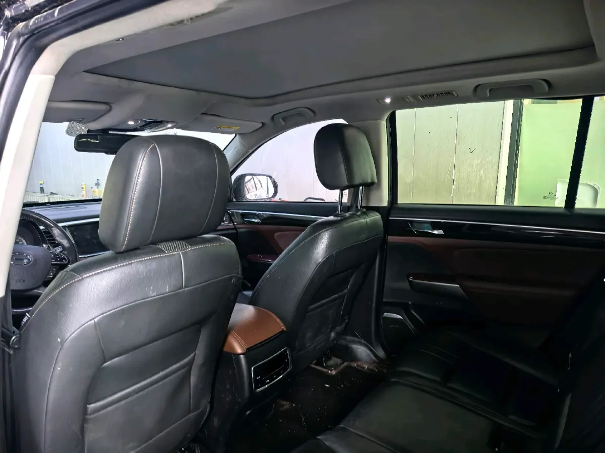 2017 GAC Trumpchi GS8 2.0T 201HP L4 6AT,autocango,china used car exporter,china ev exporter,chinese used car exporter,chinese used ev exporter