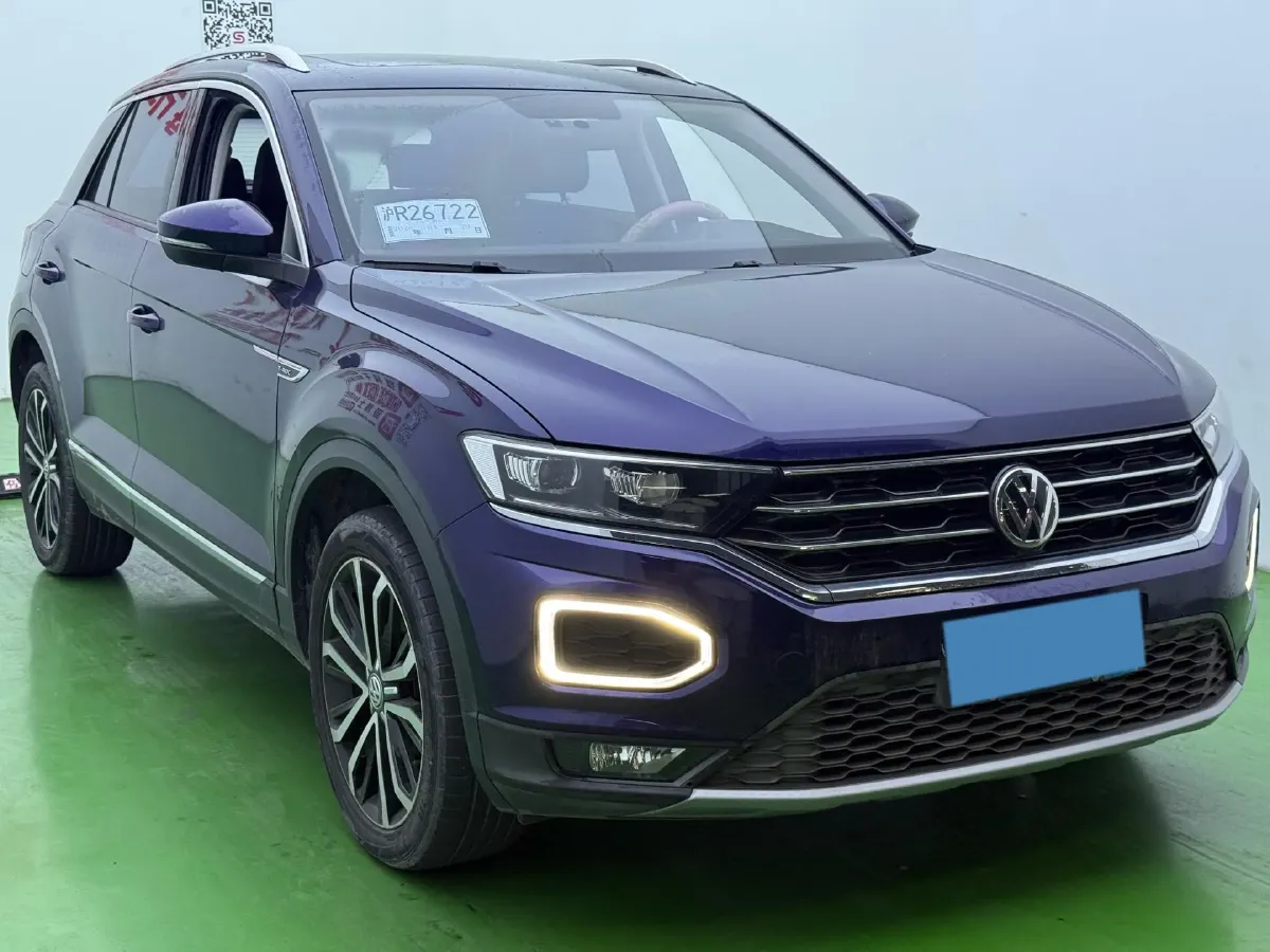 2020 Volkswagen T-Roc 1.4T 150HP L4 7DCT,autocango,china used car exporter,china ev exporter,chinese used car exporter,chinese used ev exporter