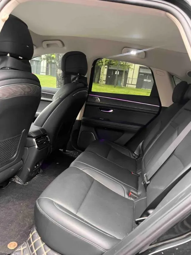 2022 AITO AITO M5 Range Extended 125HP REEV 40KWH,autocango,china used car exporter,china ev exporter,chinese used car exporter,chinese used ev exporter