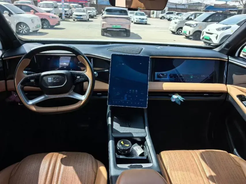 2023 Geely Galaxy L7 1.5T 163HP L4 3DHT PHEV 18.7KWH,autocango,china used car exporter,china ev exporter,chinese used car exporter,chinese used ev exporter