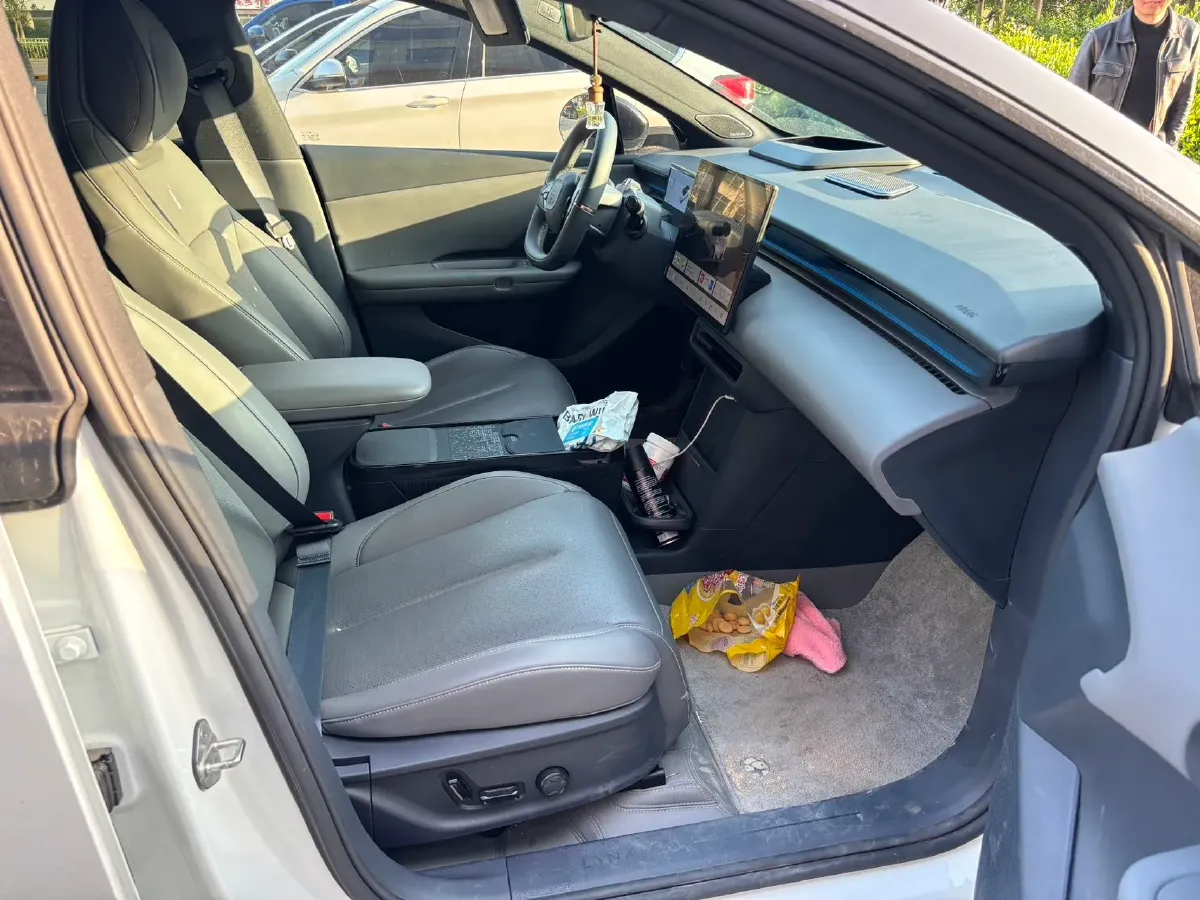 2025 Dongfeng Z9 2.0T 258HP L4 8AT,autocango,china used car exporter,china ev exporter,chinese used car exporter,chinese used ev exporter