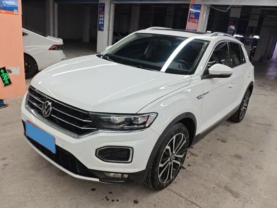 2022 Volkswagen T-Roc 1.4T 150HP L4 7DCT,autocango,china used car exporter,china ev exporter,chinese used car exporter,chinese used ev exporter
