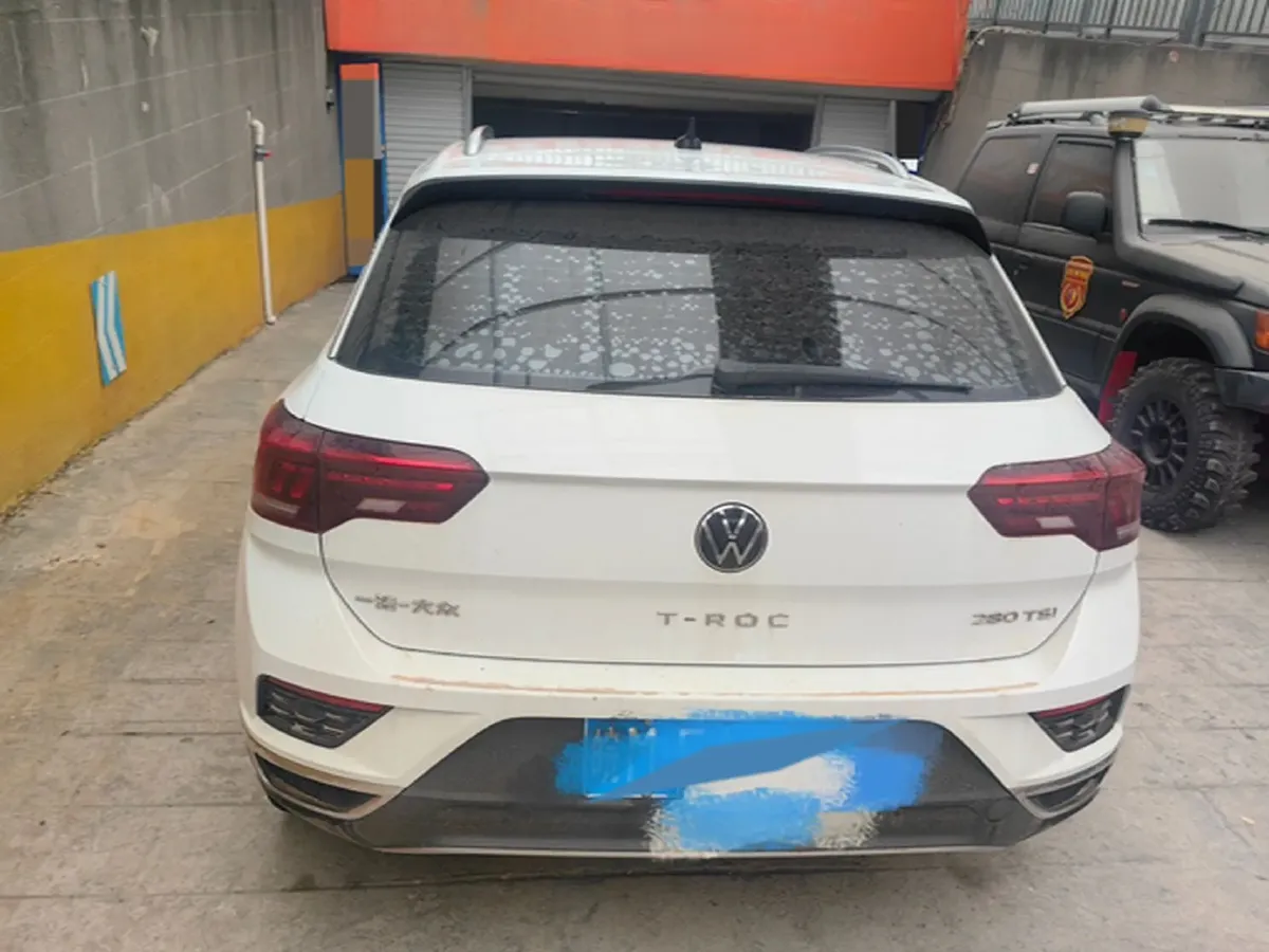 2022 Volkswagen T-Roc 1.4T 150HP L4 7DCT,autocango,china used car exporter,china ev exporter,chinese used car exporter,chinese used ev exporter