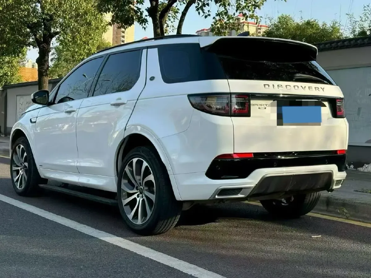 2020 Land Rover Discovery Sport 2.0T 249HP L4 9AT,autocango,china used car exporter,china ev exporter,chinese used car exporter,chinese used ev exporter