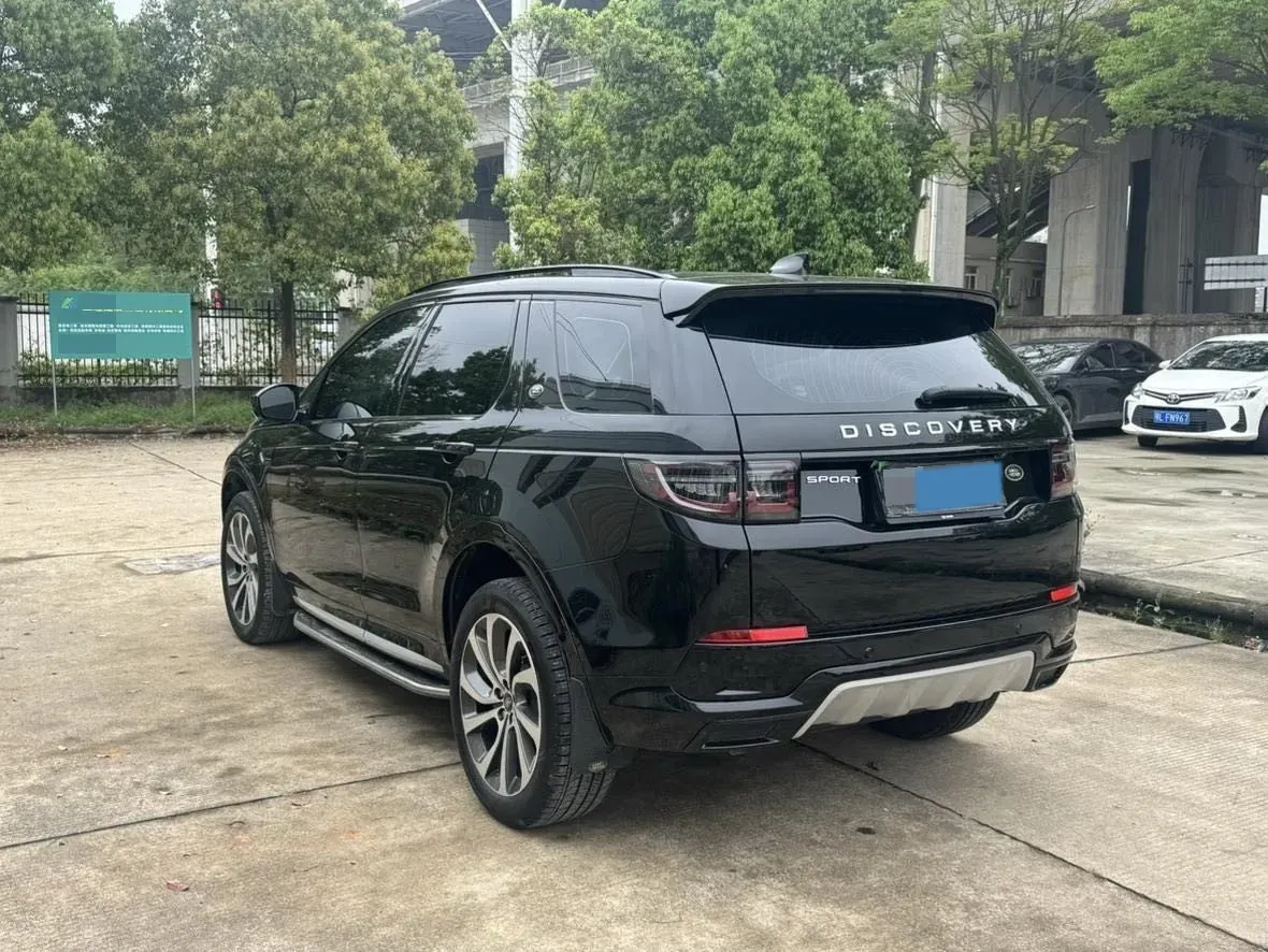 2023 Land Rover Discovery Sport 2.0T 249HP L4 9AT,autocango,china used car exporter,china ev exporter,chinese used car exporter,chinese used ev exporter