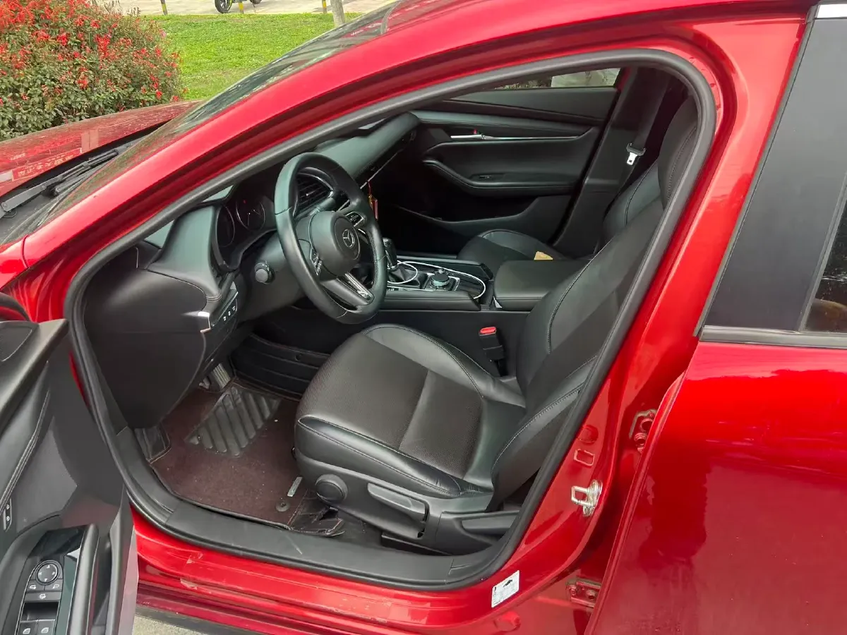 2020 Mazda 3 Axela 2.0L 158HP L4 6AT,autocango,china used car exporter,china ev exporter,chinese used car exporter,chinese used ev exporter