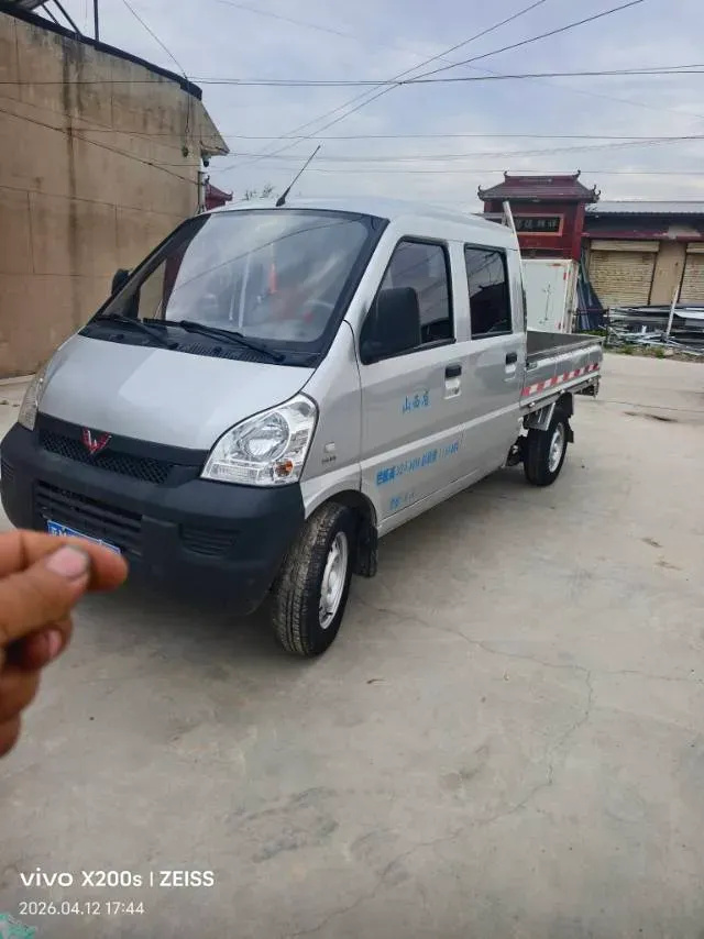 2018 WuLing RongGuang New Truck 1.5L 107HP L4 5MT,autocango,china used car exporter,china ev exporter,chinese used car exporter,chinese used ev exporter