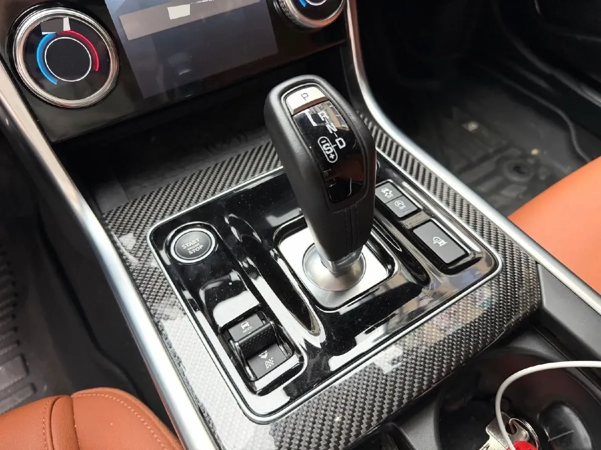 2024 Jaguar XEL 2.0T 250HP L4 8AT,autocango,china used car exporter,china ev exporter,chinese used car exporter,chinese used ev exporter