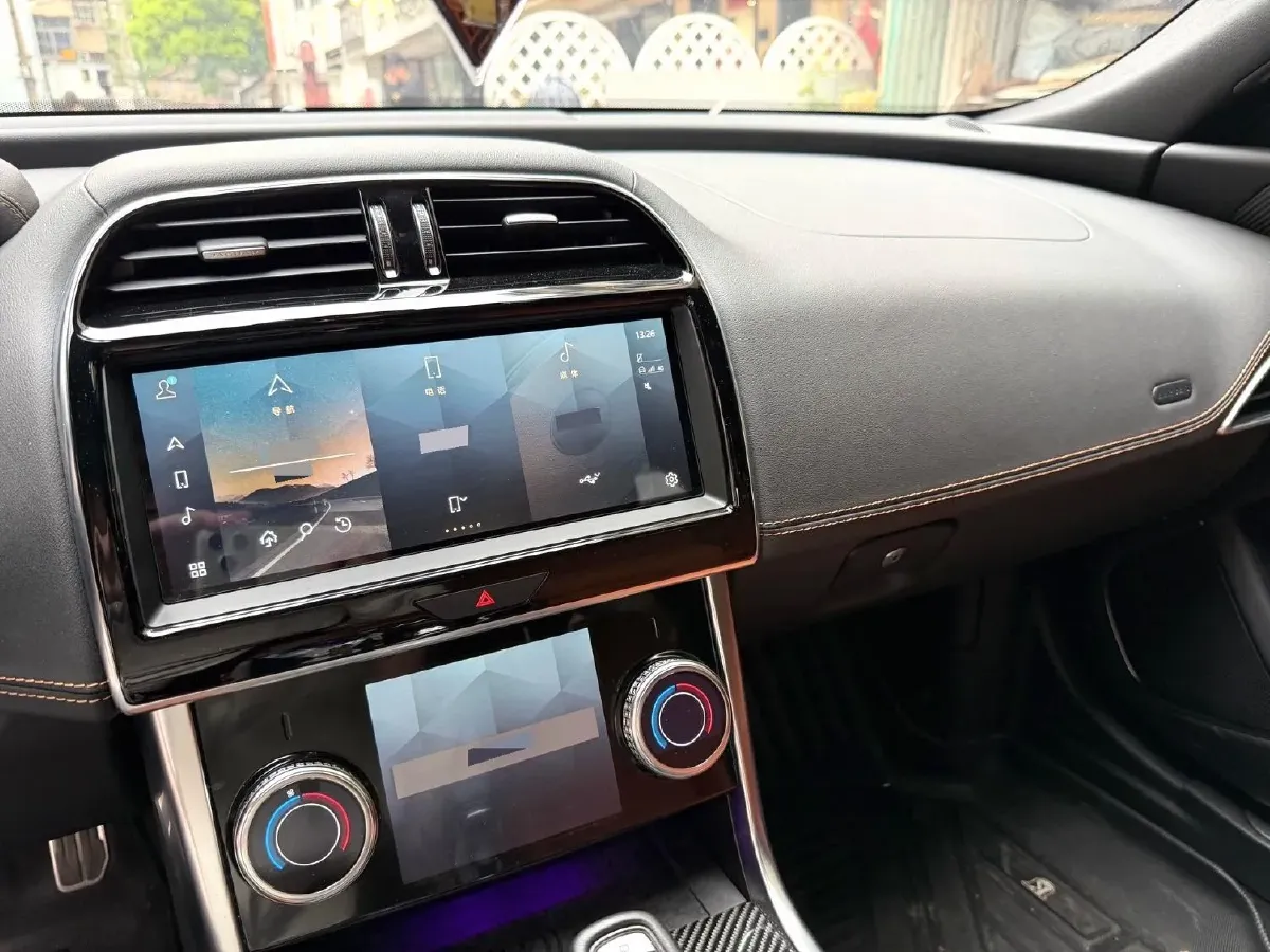 2024 Jaguar XEL 2.0T 250HP L4 8AT,autocango,china used car exporter,china ev exporter,chinese used car exporter,chinese used ev exporter