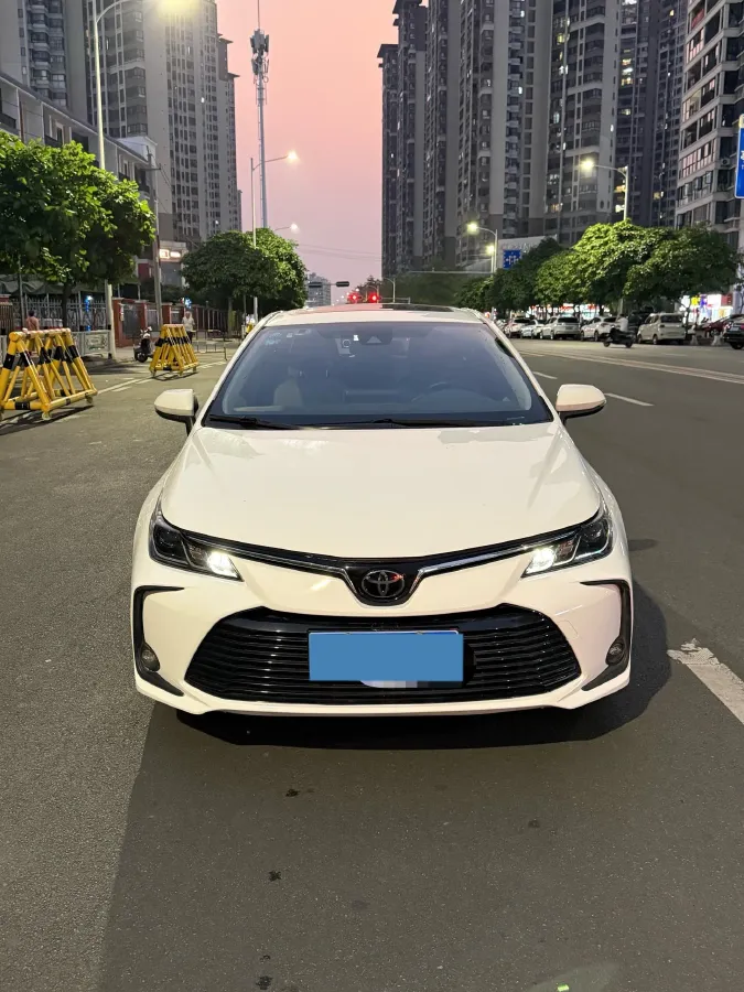 2019 Toyota Corolla 1.2T 116HP L4 CVT,autocango,china used car exporter,china ev exporter,chinese used car exporter,chinese used ev exporter