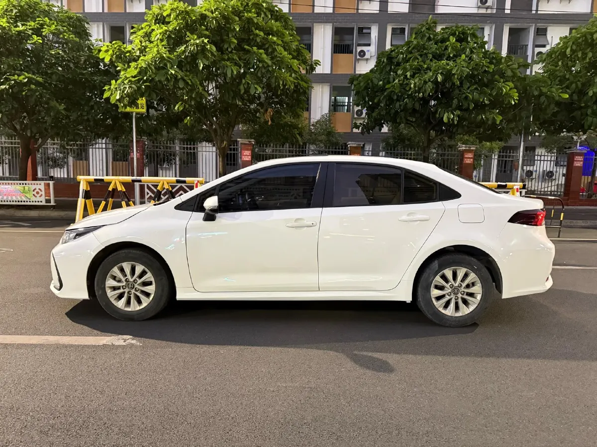 2019 Toyota Corolla 1.2T 116HP L4 CVT,autocango,china used car exporter,china ev exporter,chinese used car exporter,chinese used ev exporter