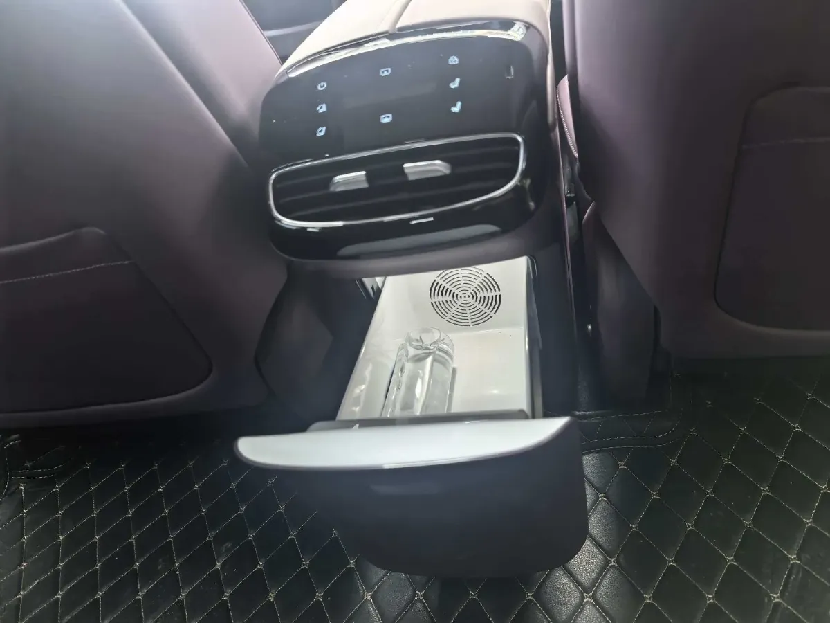 2026 Deepal S07 REEV 98HP REEV,autocango,china used car exporter,china ev exporter,chinese used car exporter,chinese used ev exporter