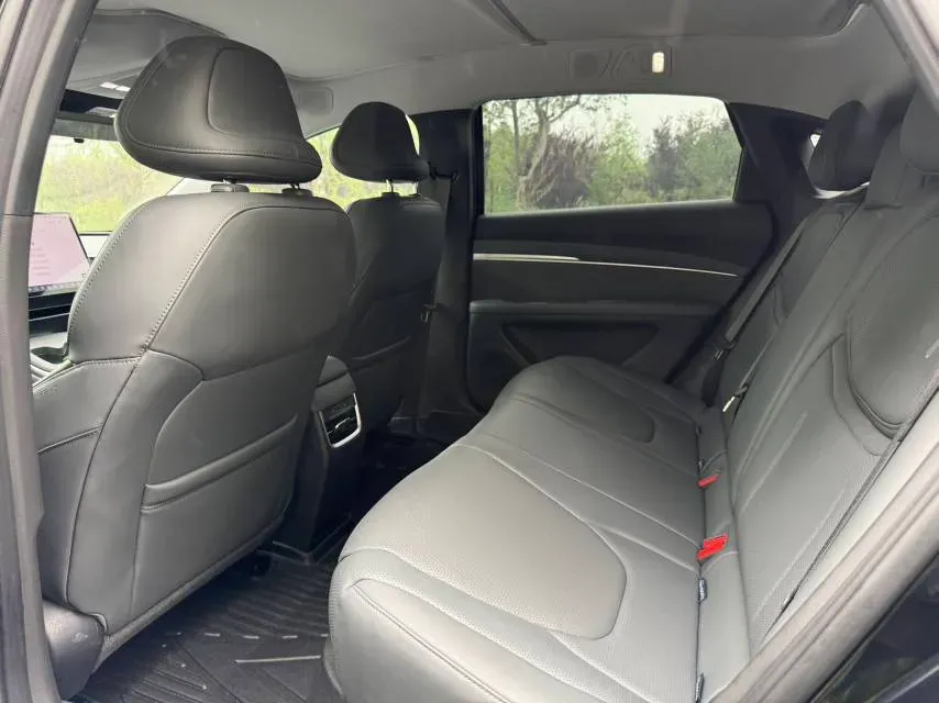 2024 Xpeng MONA M03 BEV 62.2KWH,autocango,china used car exporter,china ev exporter,chinese used car exporter,chinese used ev exporter