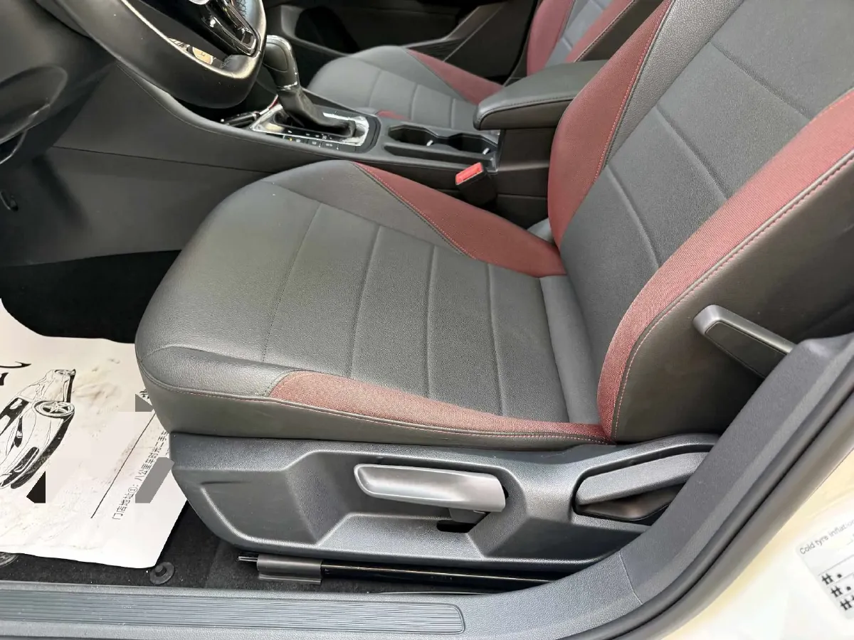 2019 Volkswagen Golf Sportsvan 1.6L 110HP L4 6AT,autocango,china used car exporter,china ev exporter,chinese used car exporter,chinese used ev exporter