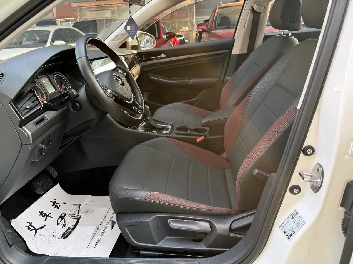 2019 Volkswagen Golf Sportsvan 1.6L 110HP L4 6AT,autocango,china used car exporter,china ev exporter,chinese used car exporter,chinese used ev exporter