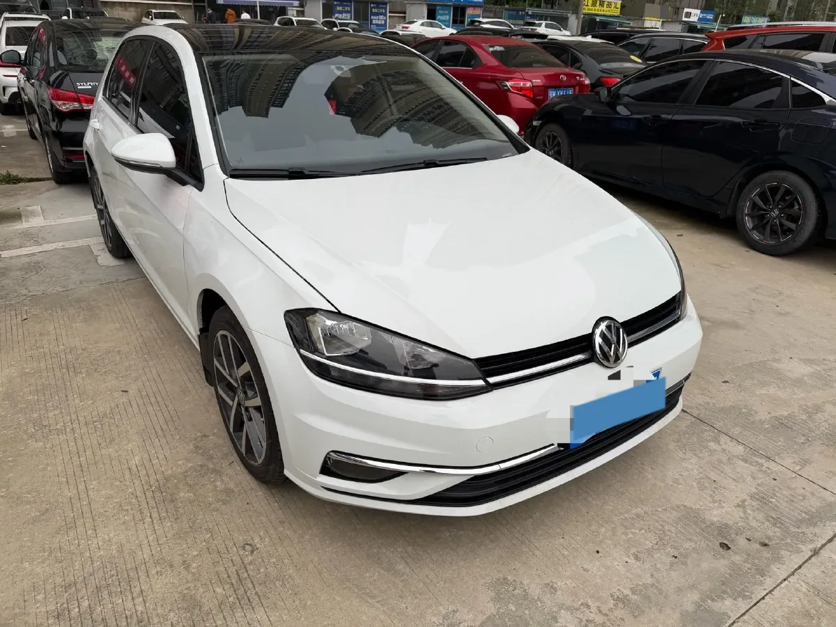 2019 Ford Focus 1.5T 184HP L3 8AT,autocango,china used car exporter,china ev exporter,chinese used car exporter,chinese used ev exporter