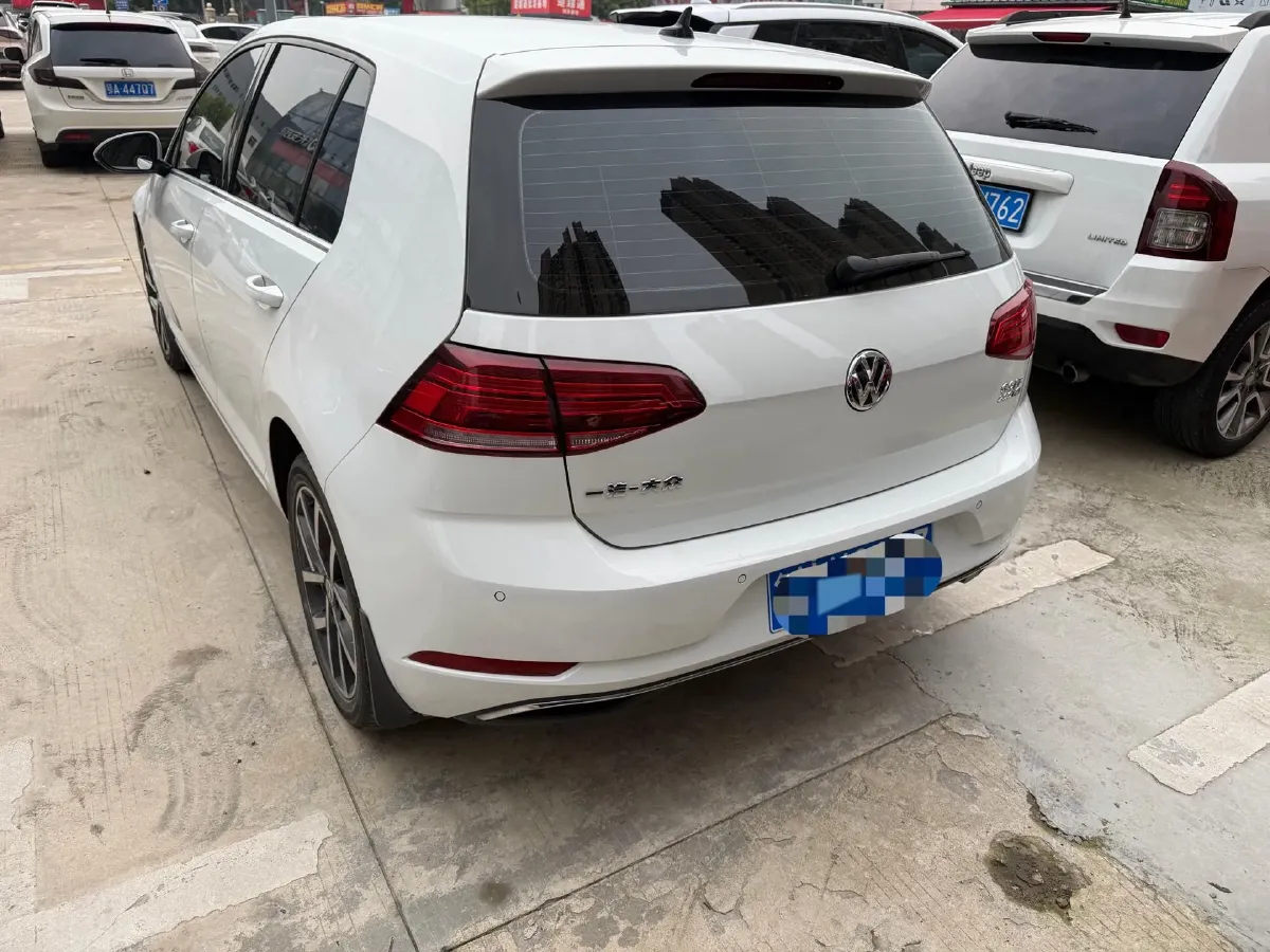 2019 Ford Focus 1.5T 184HP L3 8AT,autocango,china used car exporter,china ev exporter,chinese used car exporter,chinese used ev exporter