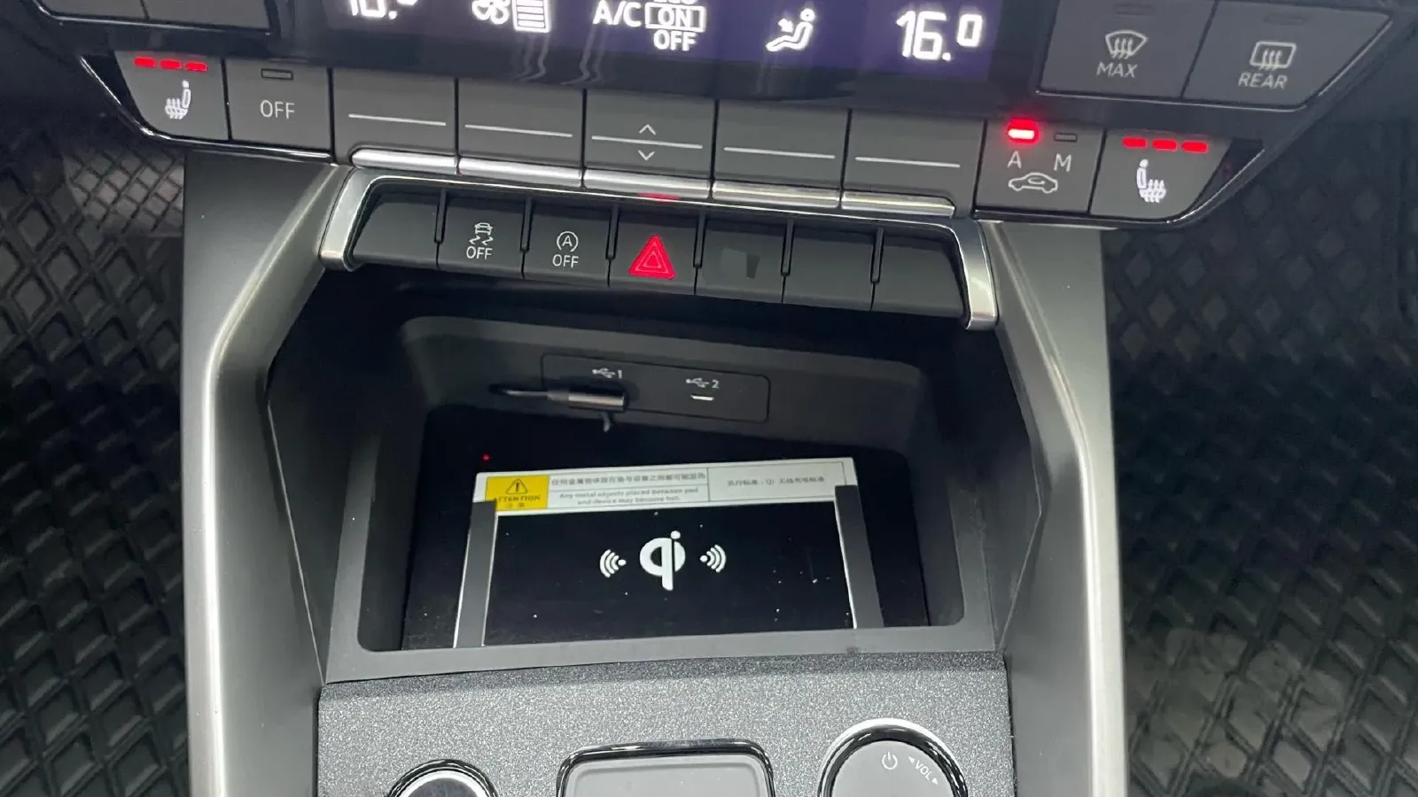 2022 Audi A3 1.4T 150HP L4 7DCT,autocango,china used car exporter,china ev exporter,chinese used car exporter,chinese used ev exporter