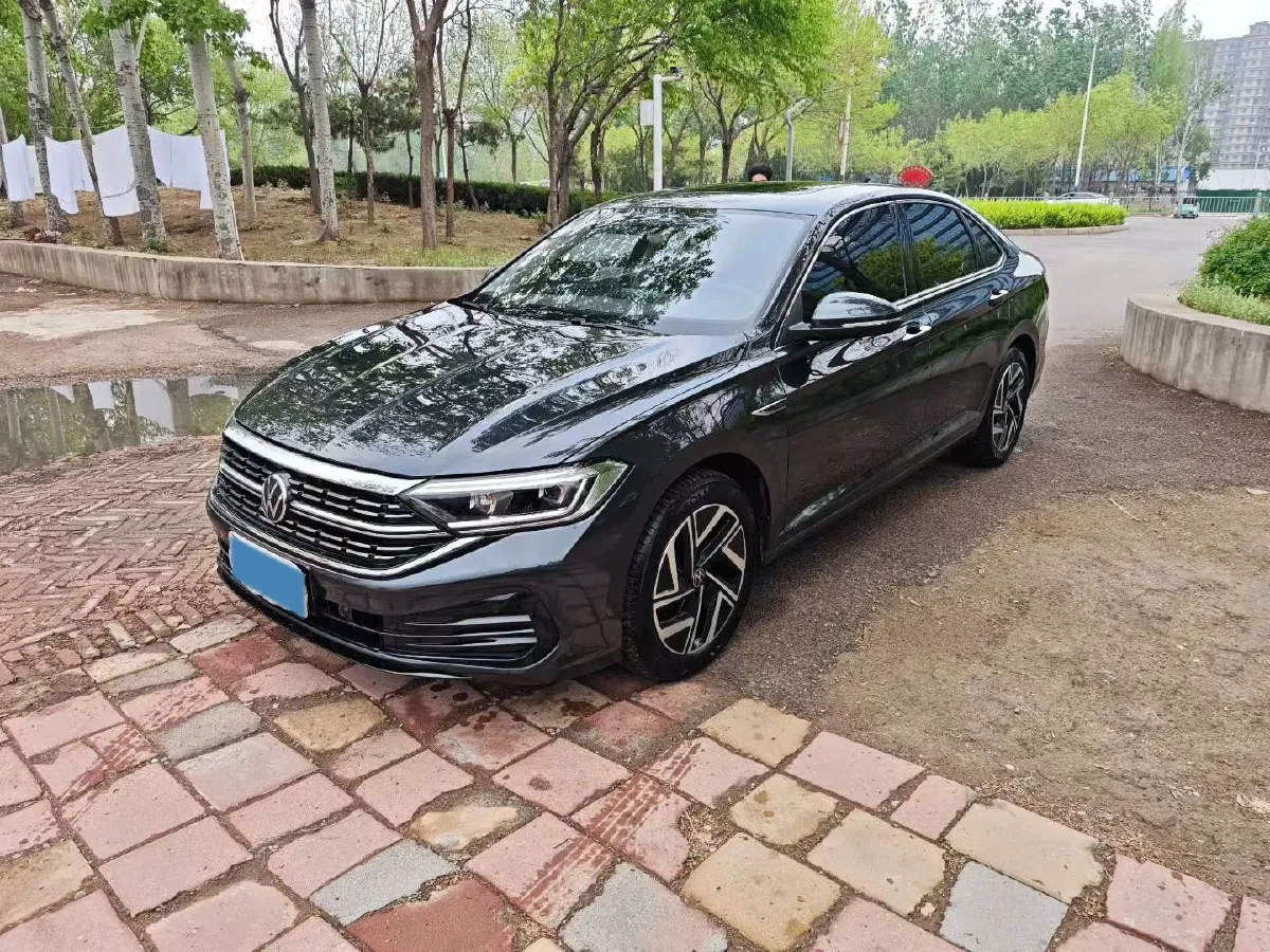 2023 Volkswagen Sagitar 1.5T 160HP L4 7DCT,autocango,china used car exporter,china ev exporter,chinese used car exporter,chinese used ev exporter