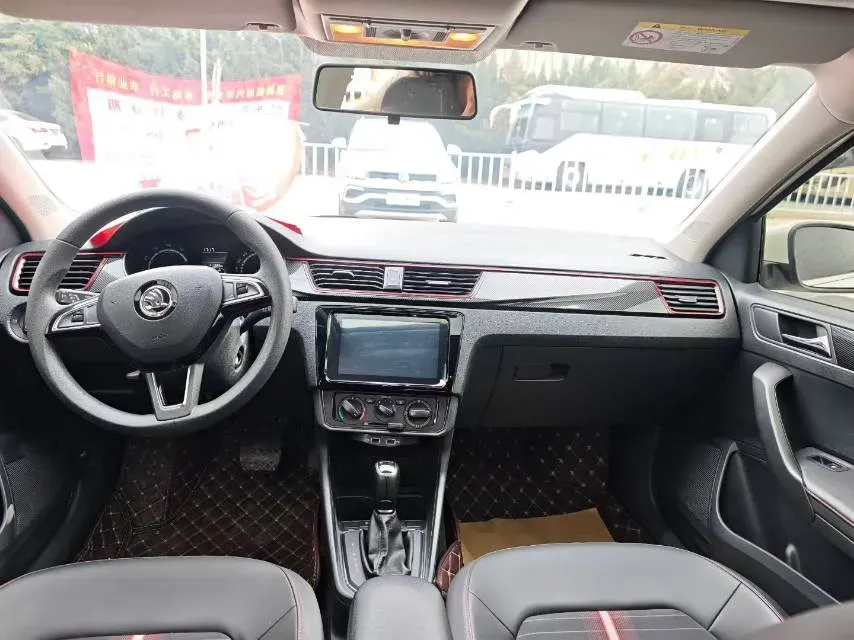 2020 Skoda Rapid Spaceback 1.5L 112HP L4 6AT,autocango,china used car exporter,china ev exporter,chinese used car exporter,chinese used ev exporter