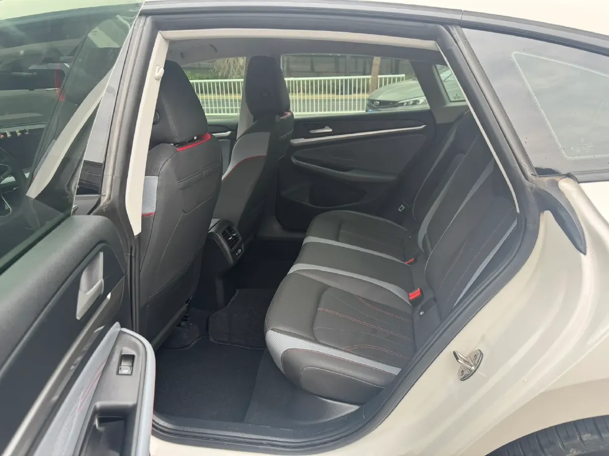 2022 Volkswagen Lavida 1.4T 150HP L4 7DCT,autocango,china used car exporter,china ev exporter,chinese used car exporter,chinese used ev exporter