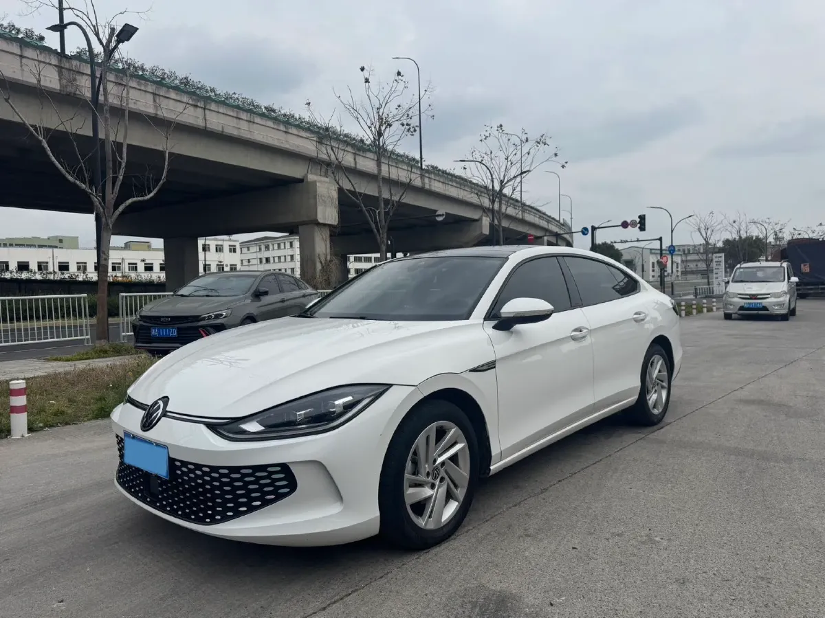 2022 Volkswagen Lavida 1.4T 150HP L4 7DCT,autocango,china used car exporter,china ev exporter,chinese used car exporter,chinese used ev exporter