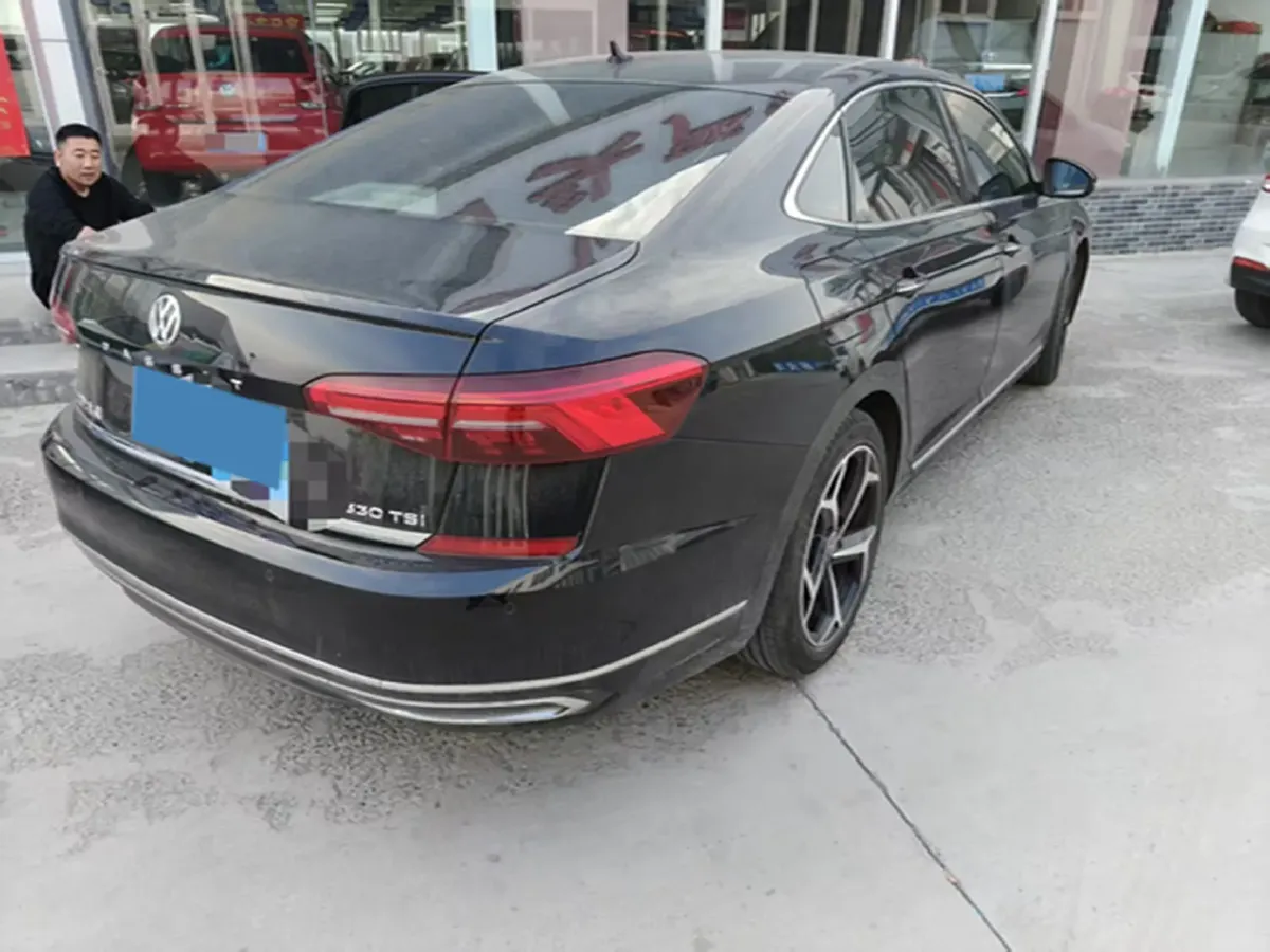 2019 Volvo V40 1.5T 152HP L4 6AT,autocango,china used car exporter,china ev exporter,chinese used car exporter,chinese used ev exporter