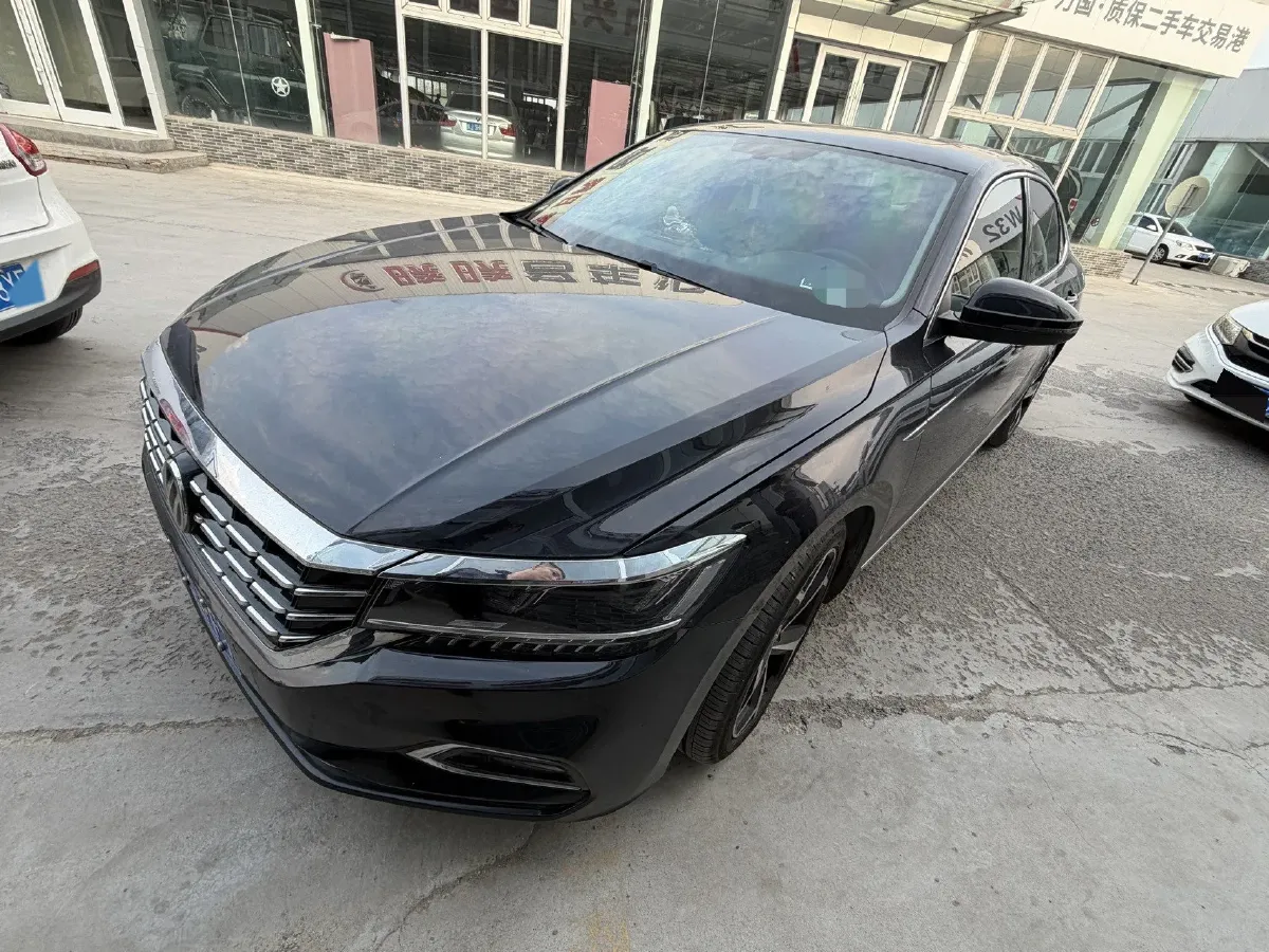 2019 Volvo V40 1.5T 152HP L4 6AT,autocango,china used car exporter,china ev exporter,chinese used car exporter,chinese used ev exporter