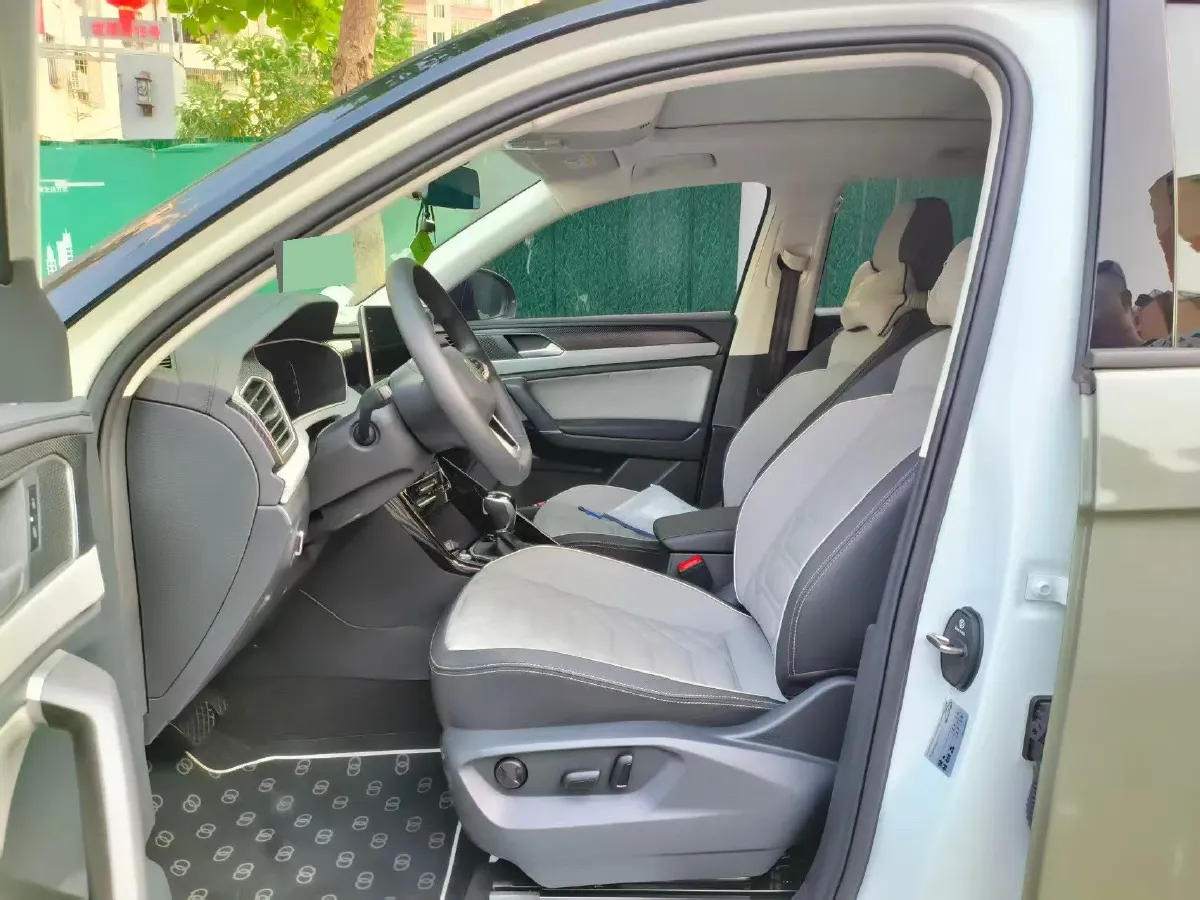 2024 Volkswagen Tayron 1.5T 160HP L4 7DCT,autocango,china used car exporter,china ev exporter,chinese used car exporter,chinese used ev exporter