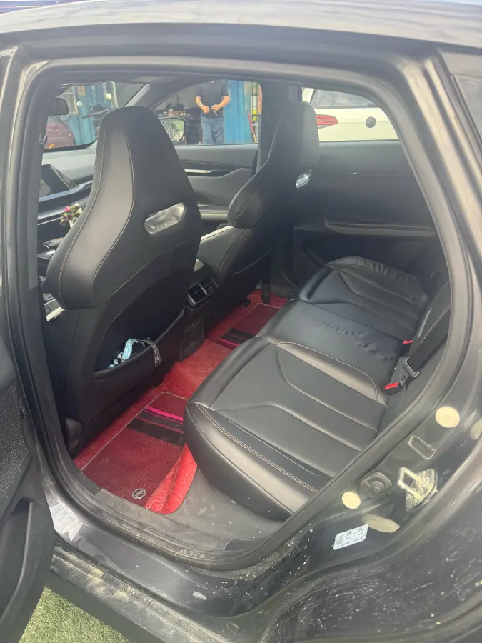 2023 ChangAn UNI-V 1.5T 188HP L4 7DCT,autocango,china used car exporter,china ev exporter,chinese used car exporter,chinese used ev exporter