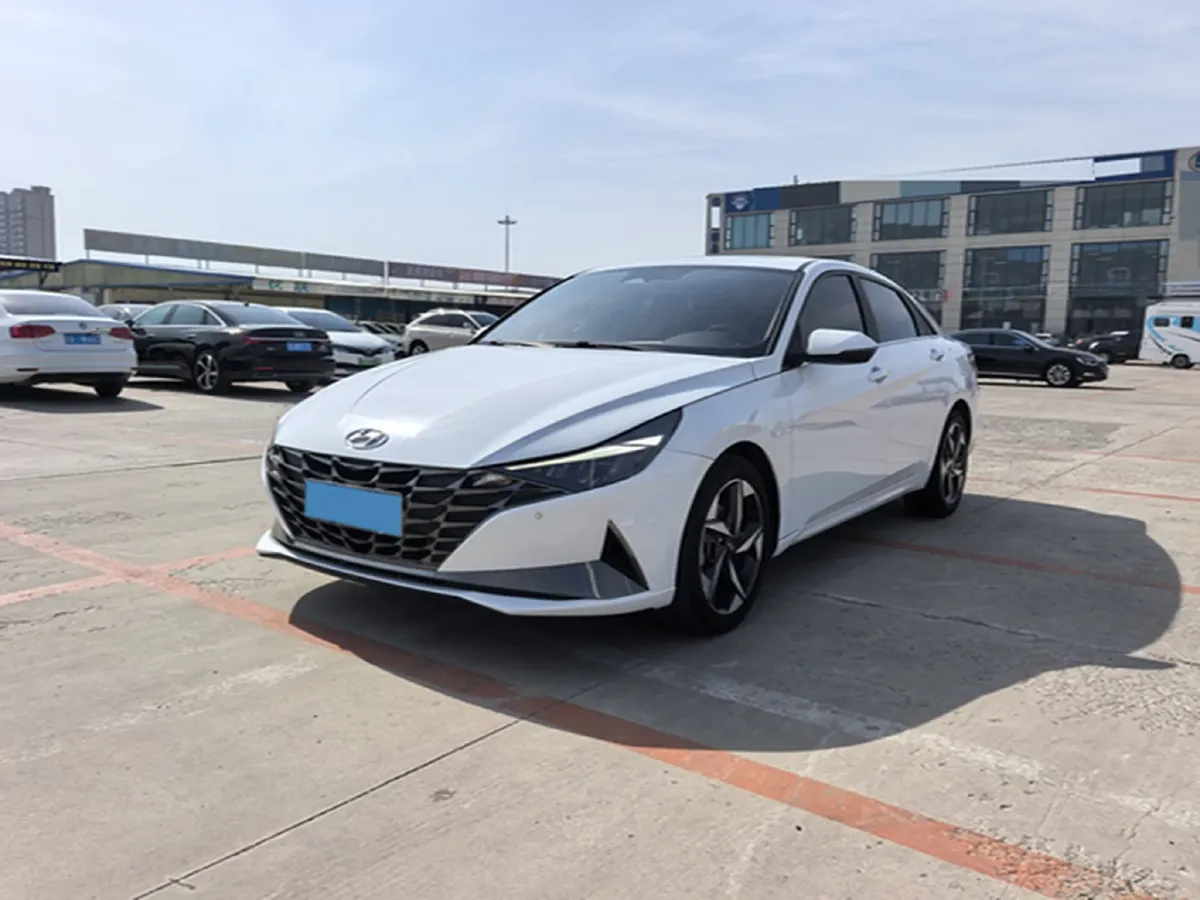 2021 Hyundai Elantra 1.5L 115HP L4 CVT,autocango,china used car exporter,china ev exporter,chinese used car exporter,chinese used ev exporter