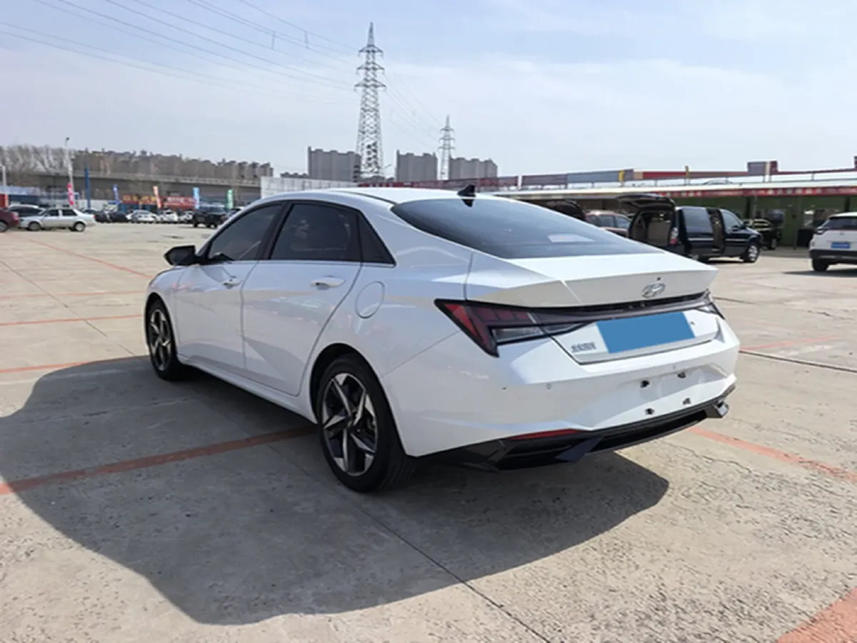2021 Hyundai Elantra 1.5L 115HP L4 CVT,autocango,china used car exporter,china ev exporter,chinese used car exporter,chinese used ev exporter