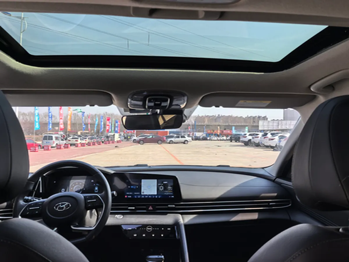 2021 Hyundai Elantra 1.5L 115HP L4 CVT,autocango,china used car exporter,china ev exporter,chinese used car exporter,chinese used ev exporter