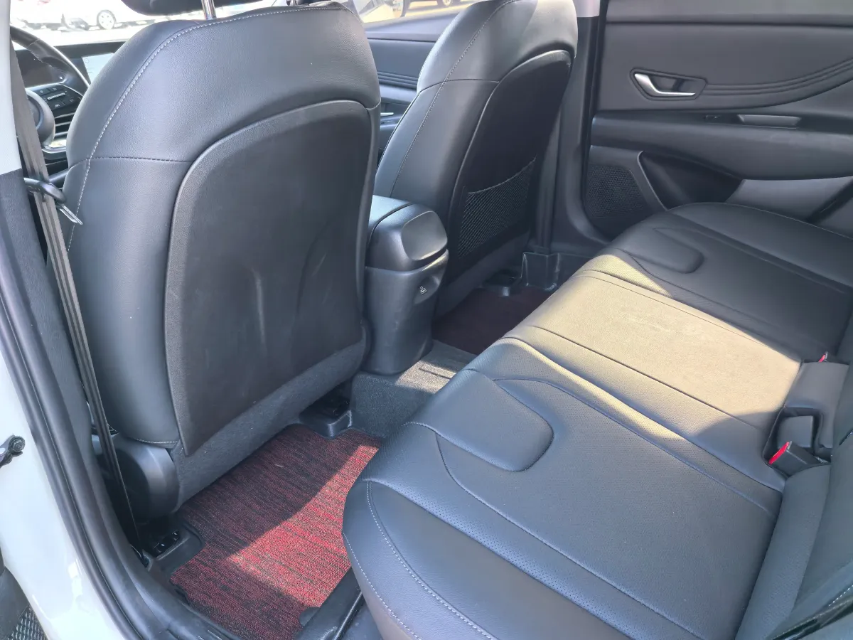 2021 Hyundai Elantra 1.5L 115HP L4 CVT,autocango,china used car exporter,china ev exporter,chinese used car exporter,chinese used ev exporter