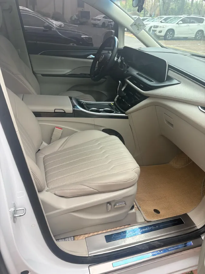 2023 Buick GL8 2.0T 237HP L4 9AT,autocango,china used car exporter,china ev exporter,chinese used car exporter,chinese used ev exporter