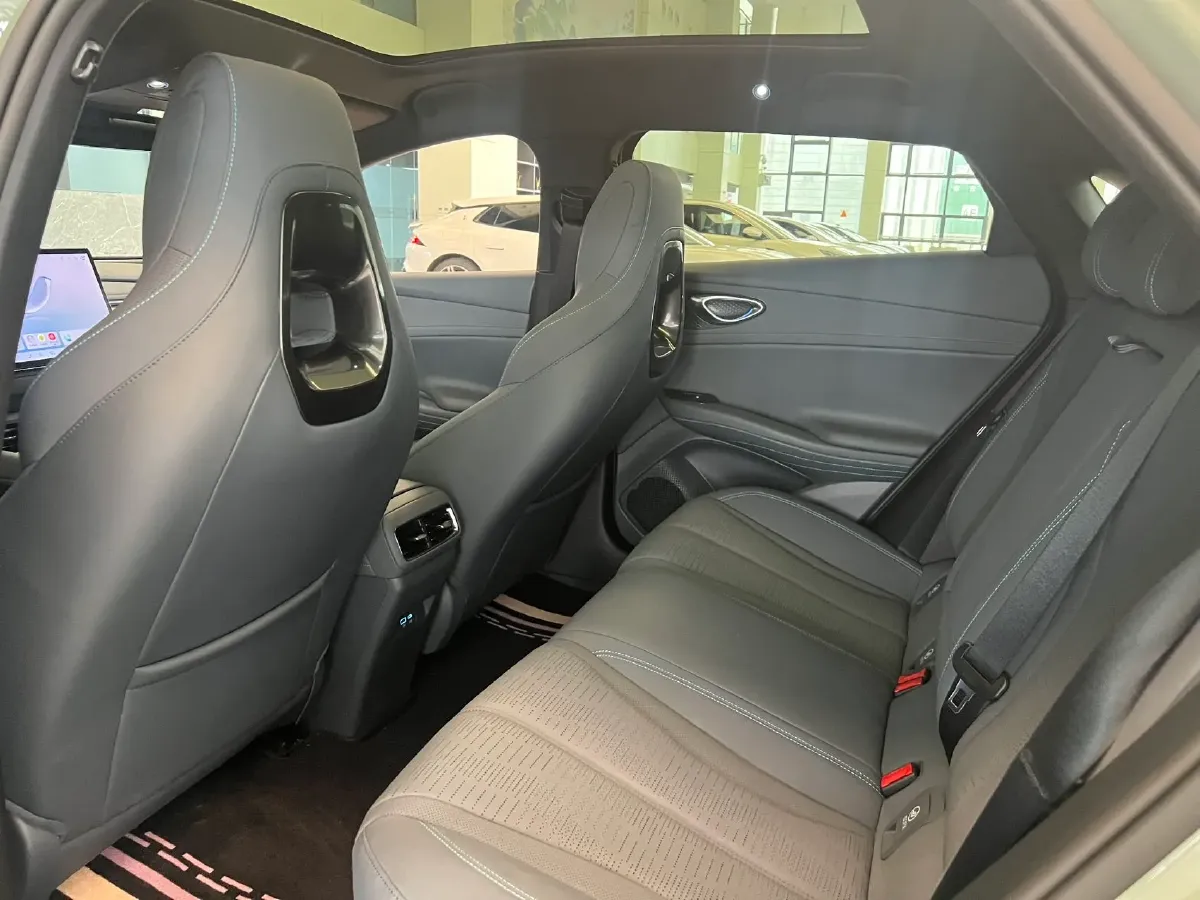 2025 BYD Seal06GT BEV 72.96KWH,autocango,china used car exporter,china ev exporter,chinese used car exporter,chinese used ev exporter