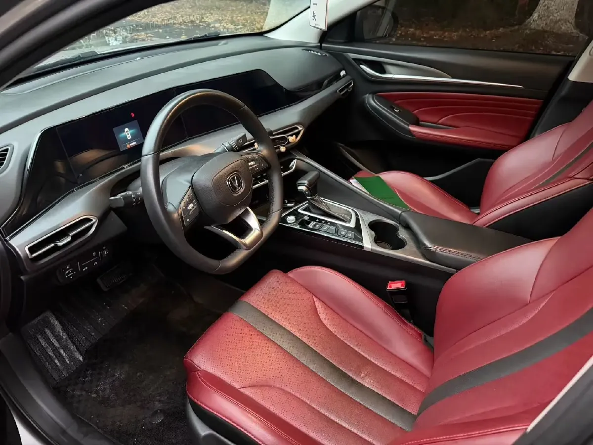 2021 ChangAn Eado 1.4T 160HP L4 7DCT,autocango,china used car exporter,china ev exporter,chinese used car exporter,chinese used ev exporter