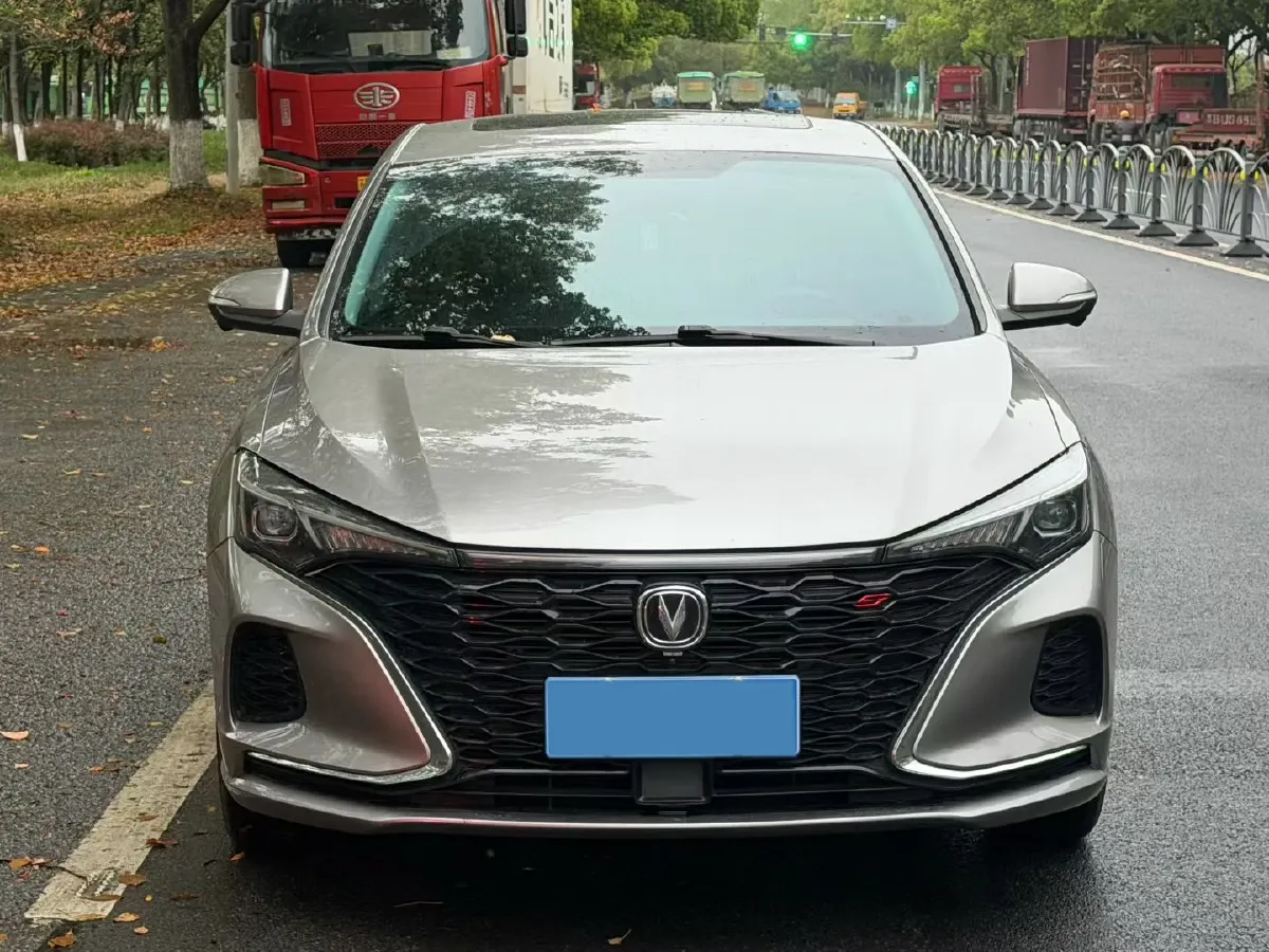 2021 ChangAn Eado 1.4T 160HP L4 7DCT,autocango,china used car exporter,china ev exporter,chinese used car exporter,chinese used ev exporter