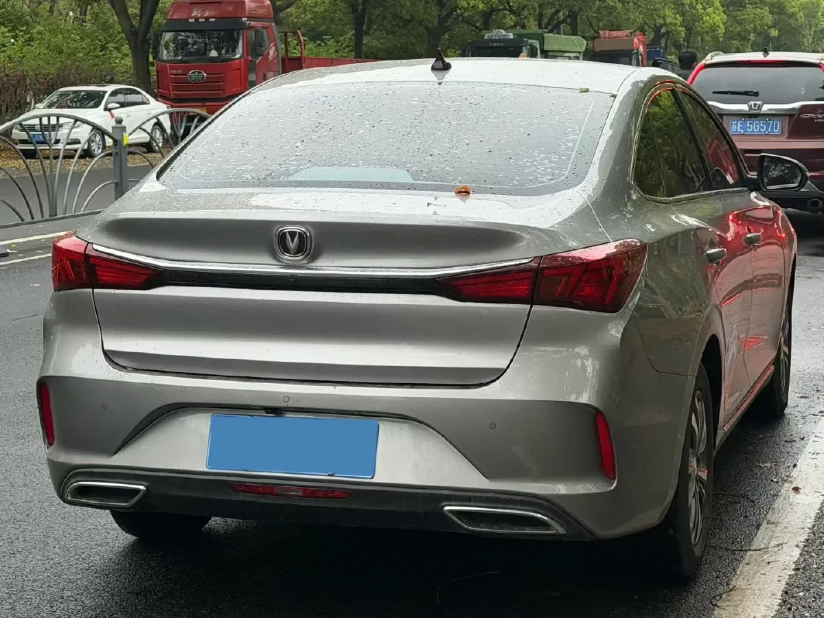 2021 ChangAn Eado 1.4T 160HP L4 7DCT,autocango,china used car exporter,china ev exporter,chinese used car exporter,chinese used ev exporter