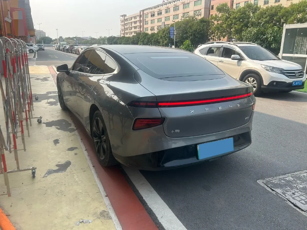 2022 Xpeng P7 BEV 60.2KWH,autocango,china used car exporter,china ev exporter,chinese used car exporter,chinese used ev exporter