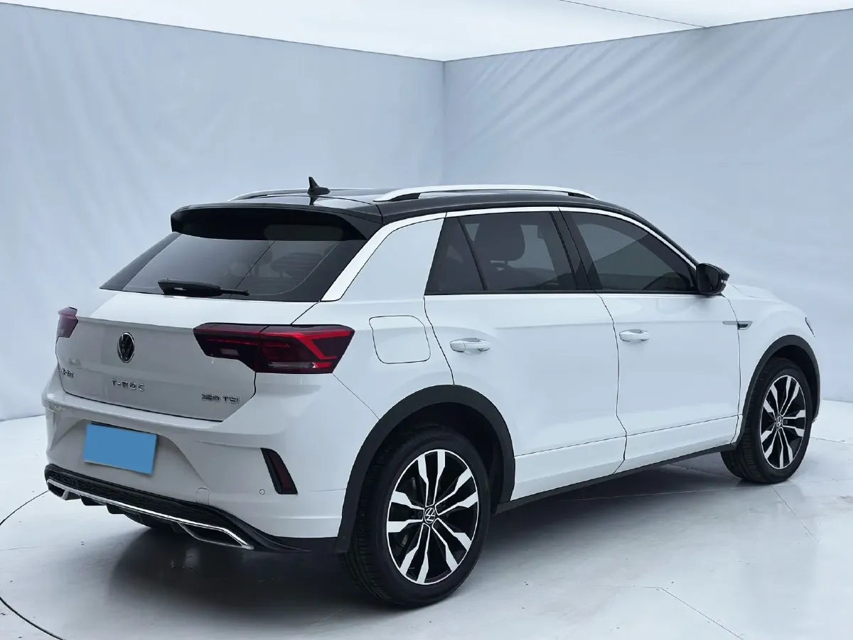 2022 Volkswagen T-Roc 1.4T 150HP L4 7DCT,autocango,china used car exporter,china ev exporter,chinese used car exporter,chinese used ev exporter